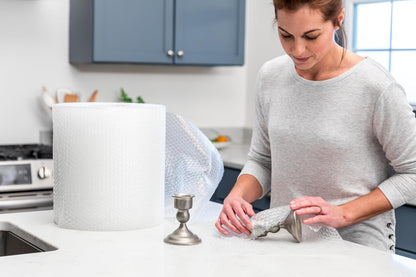 Duck Brand Small Bubble Cushioning Wrap for Moving & Shipping - 175 FT Bubble Packing Wrap for Extra Protection Packaging Boxes & Mailers - Clear