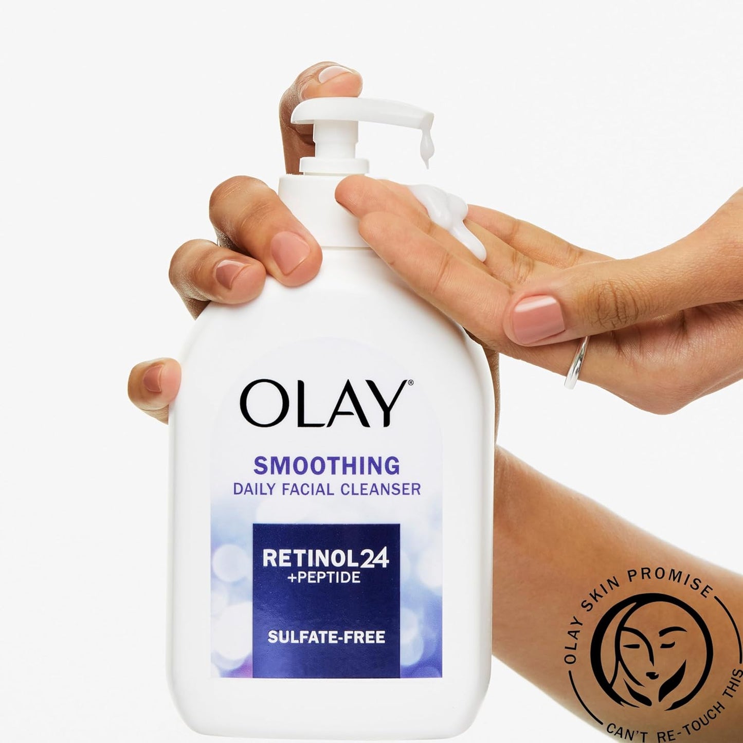 Olay Face Wash, Daily Facial Cleanser with Retinol, Peptides & Glycerin - Smoothing, Noursihes Skin Surface, Hydrates while Cleansing -