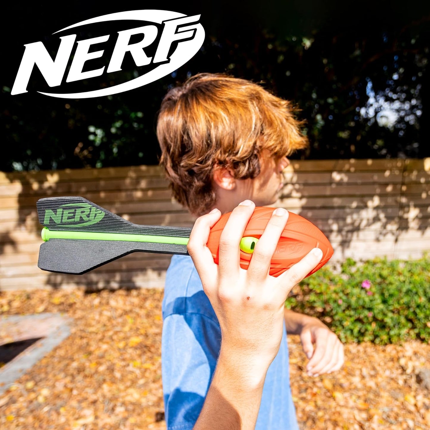 Nerf Vortex Aero Howler Foam Ball, Classic Long-Distance Football, Flight-Optimizing Tail, Whistling Sound, Indoor & Outdoor